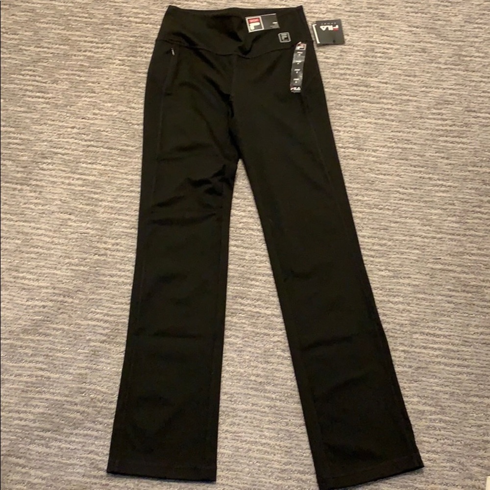 Fill straight leg pants NWT - yoga, tennis, gym SM